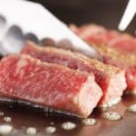 肉を食べるとバストアップに効果があるの？