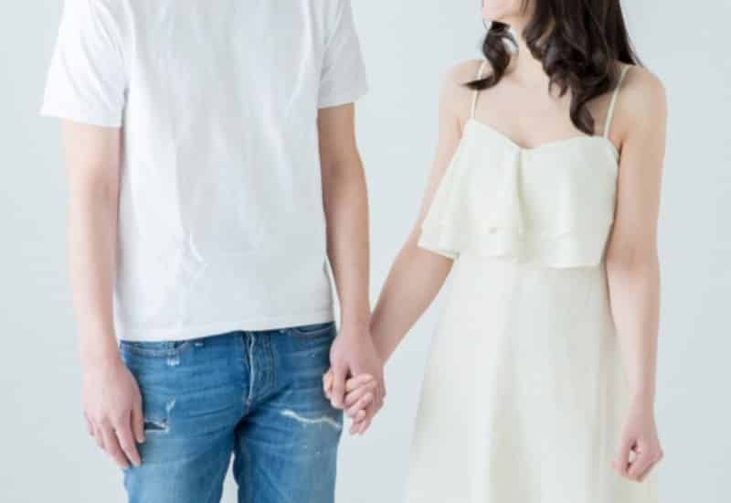女性の胸の大きさを男性はどんな心理で見ている?