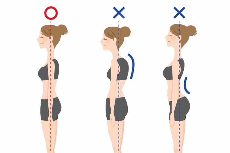 原因5：猫背などの姿勢の悪さがバストに悪影響