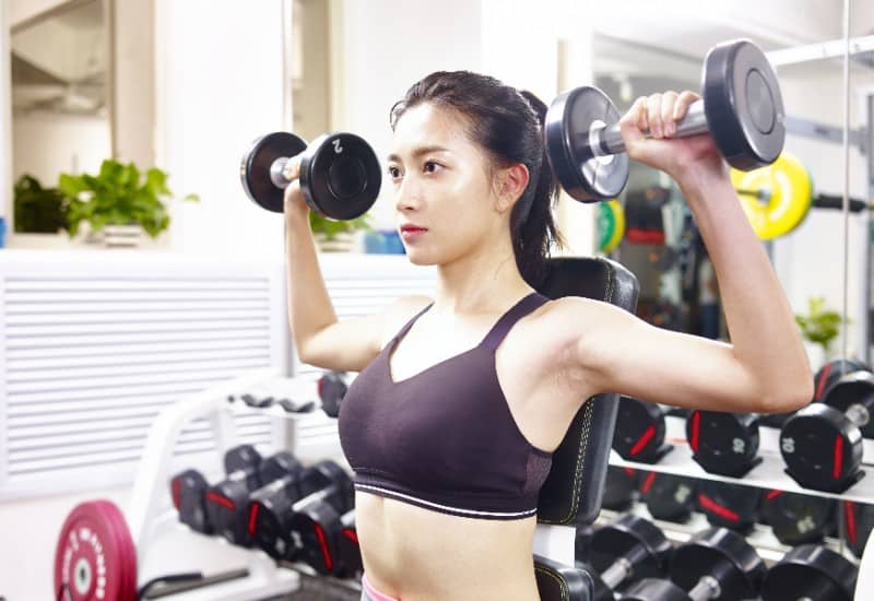 胸筋と育乳の素敵な関係!胸筋を鍛えて美しいバストを維持しよう