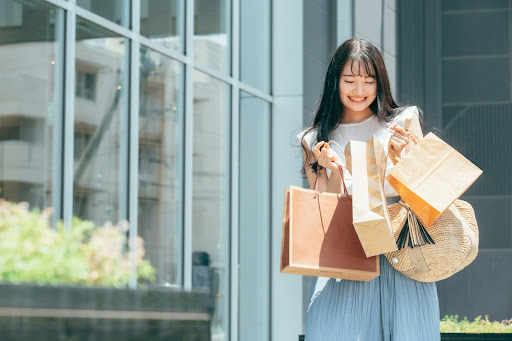 バストケアはどこにお金をかけるべき？無駄遣いしないためのコツを育乳のプロが解説