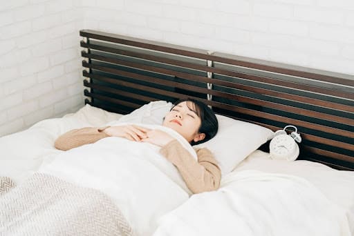 ②睡眠時間を長めに確保する