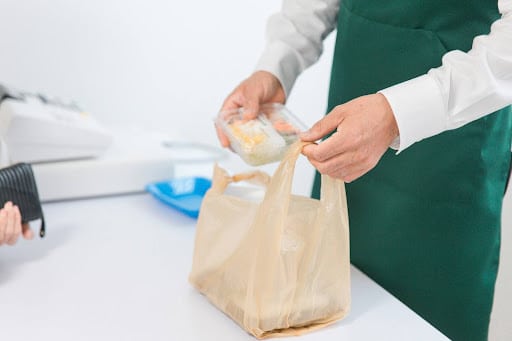 コンビニで手に入る！バストケアにおすすめメニュー5選