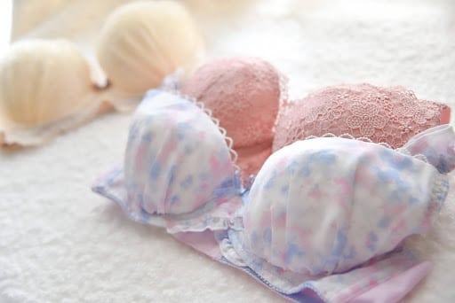 ブラジャーの「理想的な枚数」は何枚？