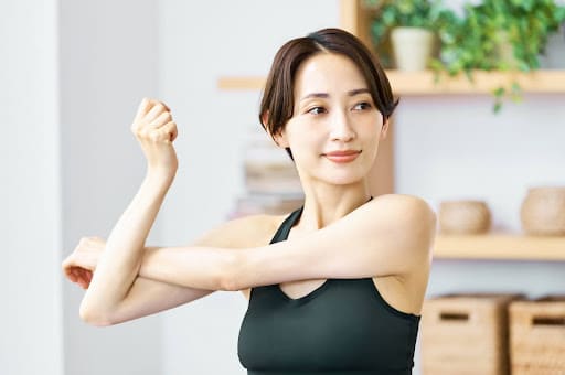 食事だけじゃNG？バストアップを助ける習慣3選