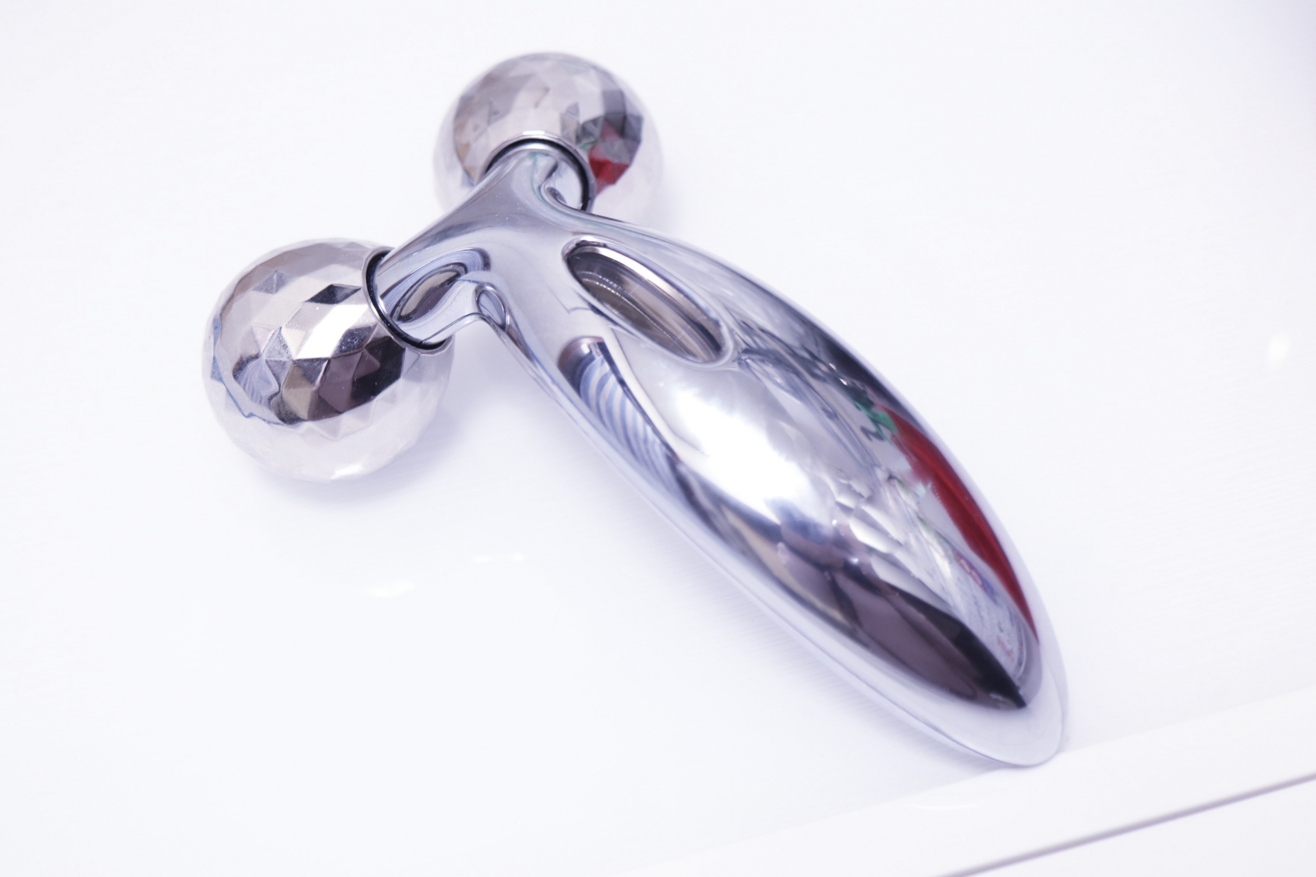 ローラー美顔器