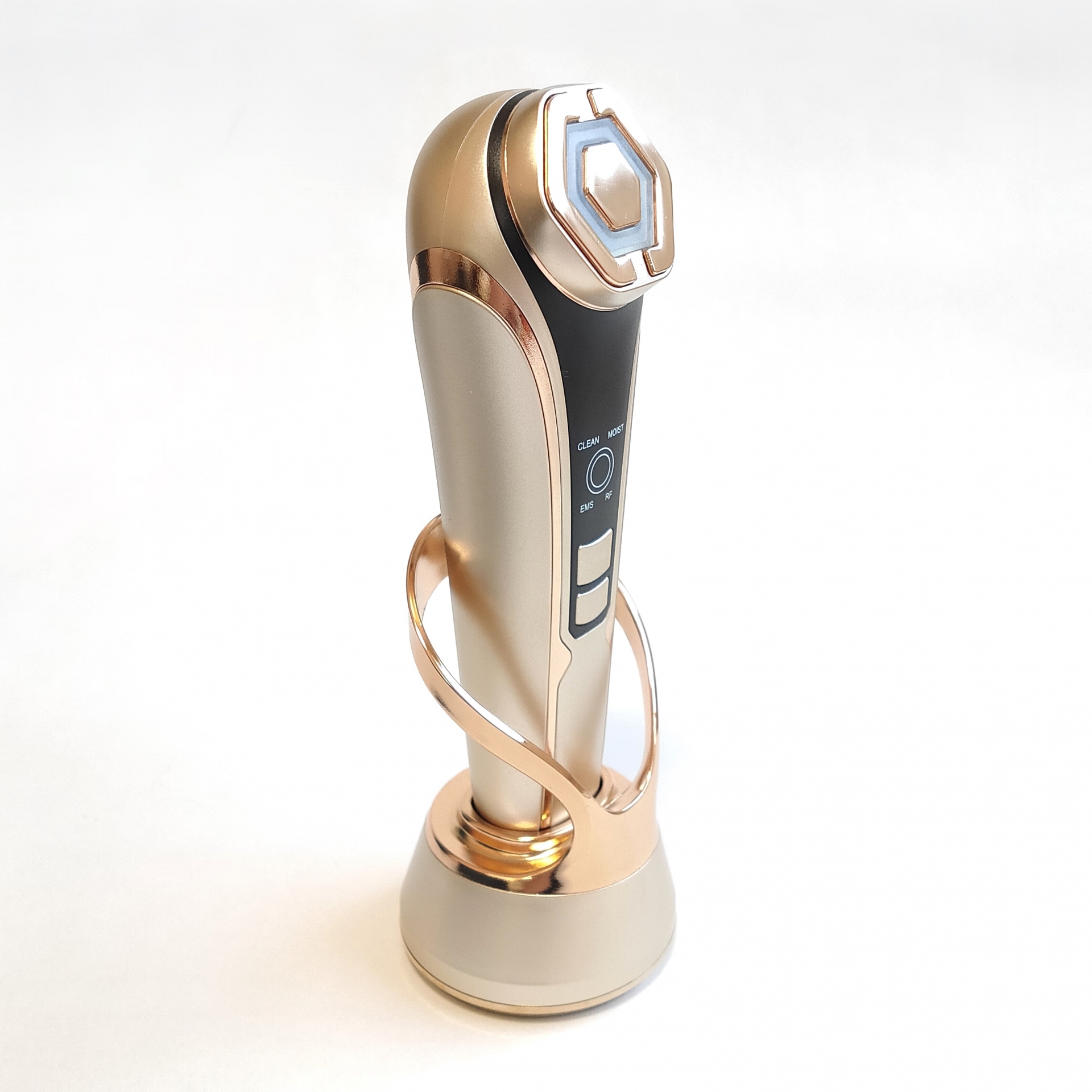 美顔器はバストに使用していい?